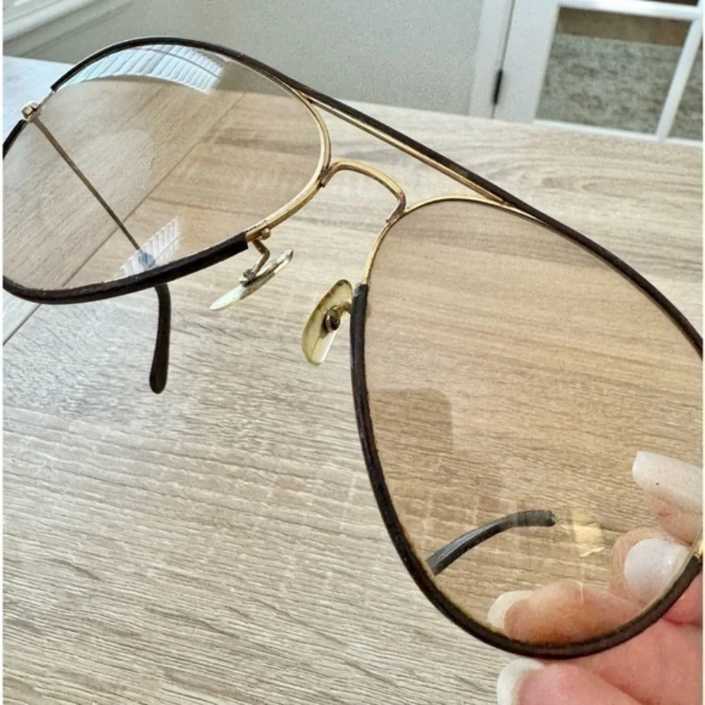Rayban‎ Vintage 1980’s Unisex Leather Aviator Sunglasses